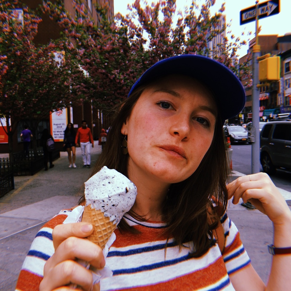 Meet your Posher, Claire